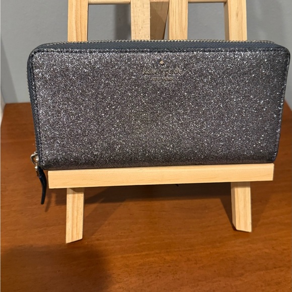 Kate Spade Joeley Glitter Tote & Matching Joeley Continental Wallet - Picture 8 of 8